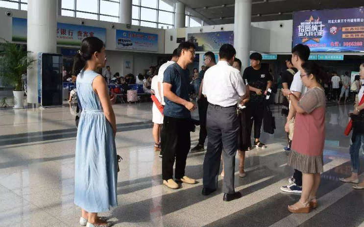 “89家券商拿到首批沪港通门票”