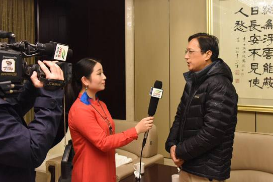 “内地券商陆续获批港股通资格”