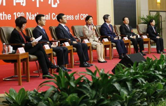 “沪股通三推手：无门槛、零佣金、高融资杠杆”