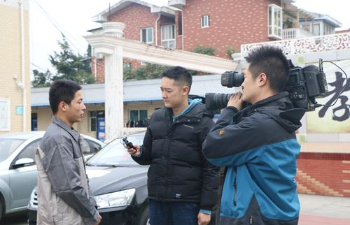 “沪港通催化新一轮牛市 国外投资者看好中国股市”