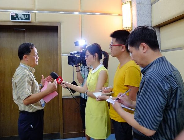 “沪港通激发入市热情 QFII具备大规模入市条件”
