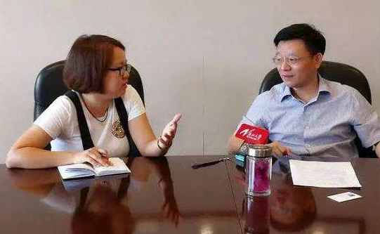 “千亿撤资内地房产背后 李嘉诚投资密码新解”