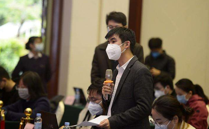 “摸底吴长江“大雷士”：部分铁杆经销商角度生变”