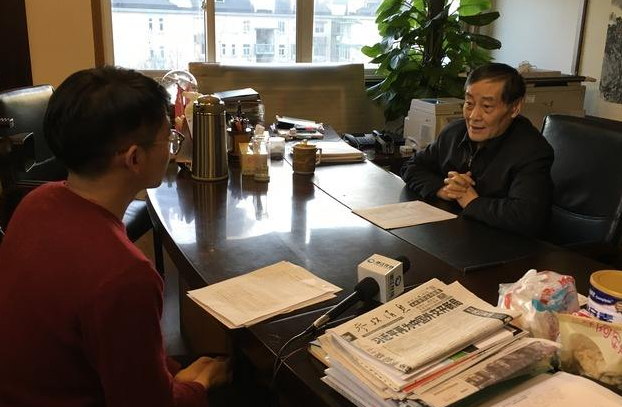 “吴长江坦言就想控制雷士：不像某人做婊子立牌坊”