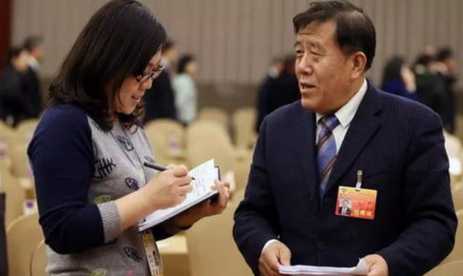 “雷士照明吴长江：三次被逼宫错在过于“理想主义””
